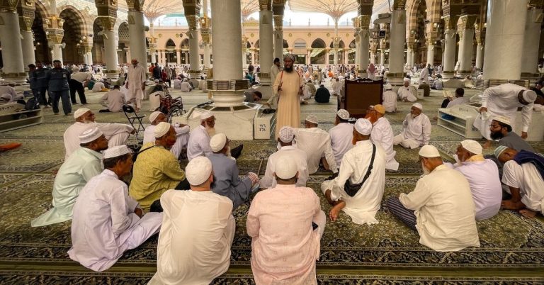 The Prediction of the Prophet Muhammad (peace be upon him) and the reality of the Ummah.